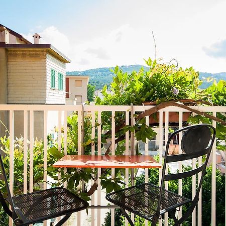 Hotel Giongo Spotorno Dış mekan fotoğraf
