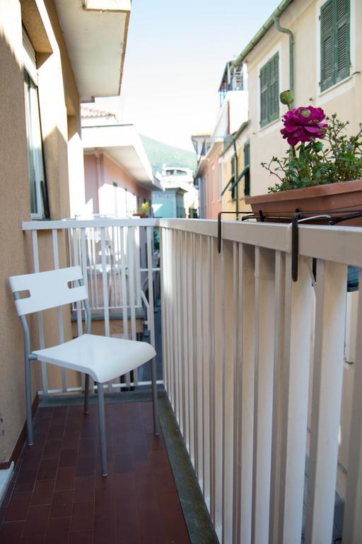 Hotel Giongo Spotorno Dış mekan fotoğraf