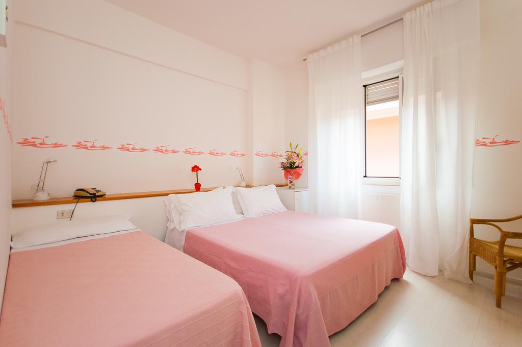 Hotel Giongo Spotorno Dış mekan fotoğraf